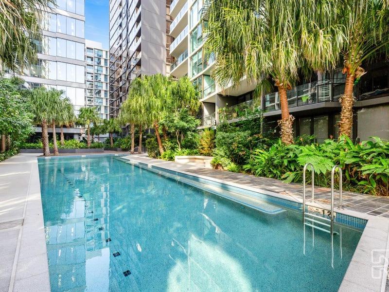 Photograph of Laguna Apartments - Free Park Pool & Gym