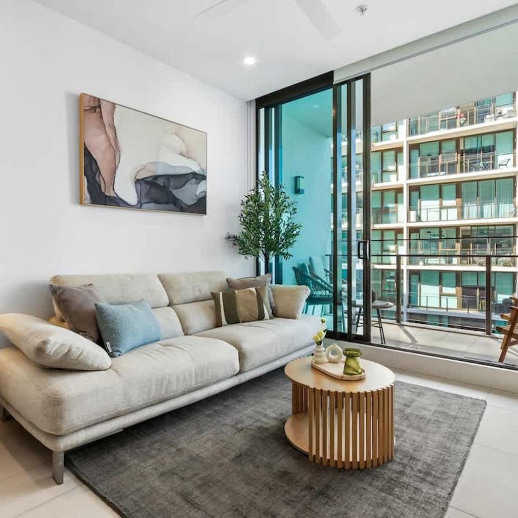 Photograph of Laguna Apartments - Free Park Pool & Gym