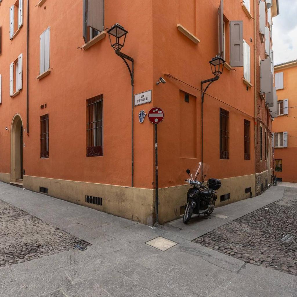 Photograph of De'Giudei, Bologna by Short Holidays