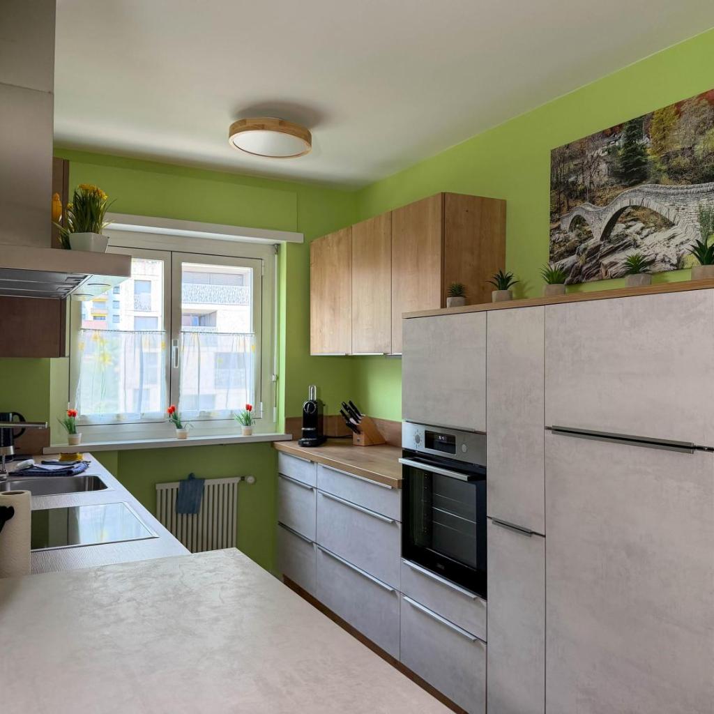 Image 9 - Moderne Ferienwohnung mit Seeblick, Pool & Balkon