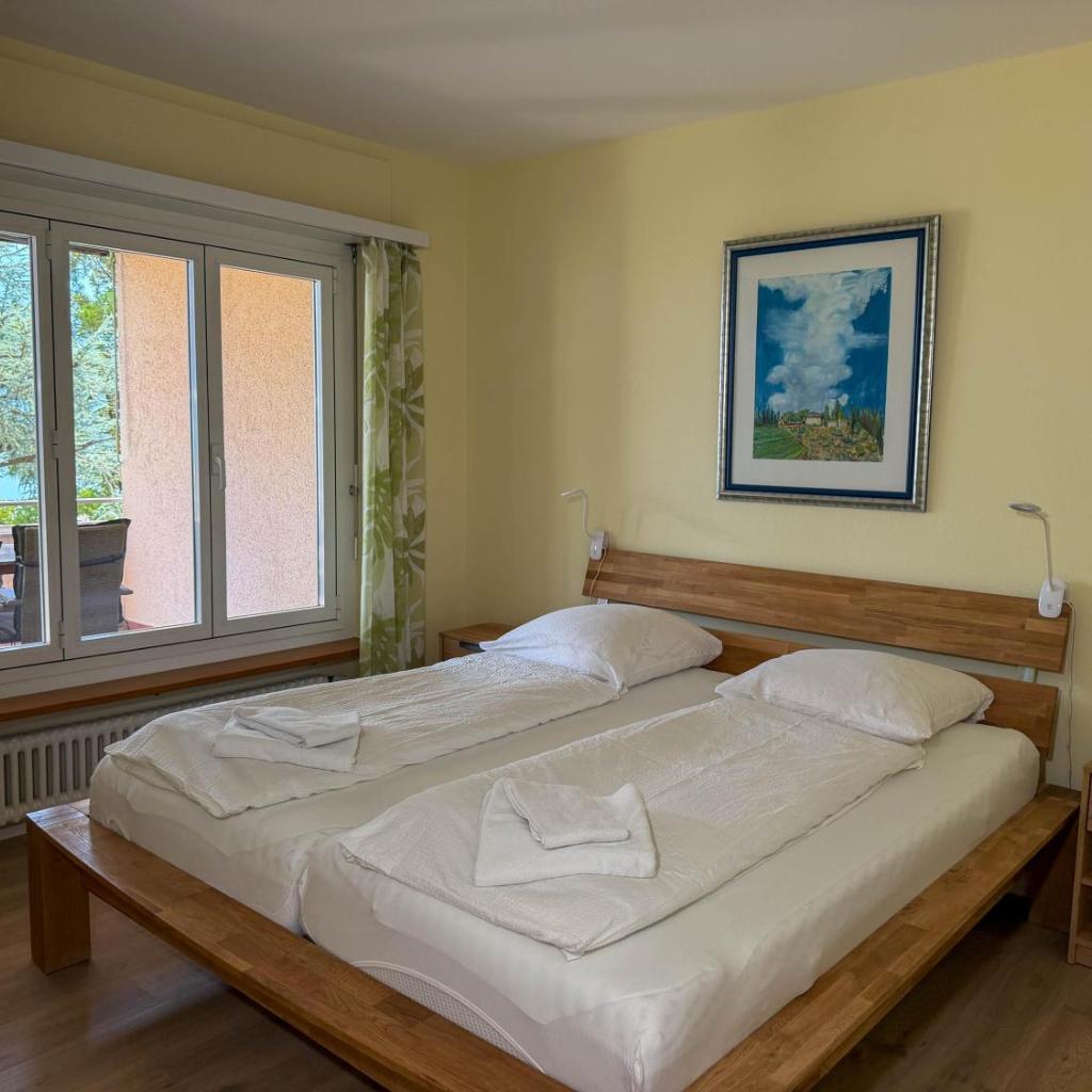 Image 15 - Moderne Ferienwohnung mit Seeblick, Pool & Balkon