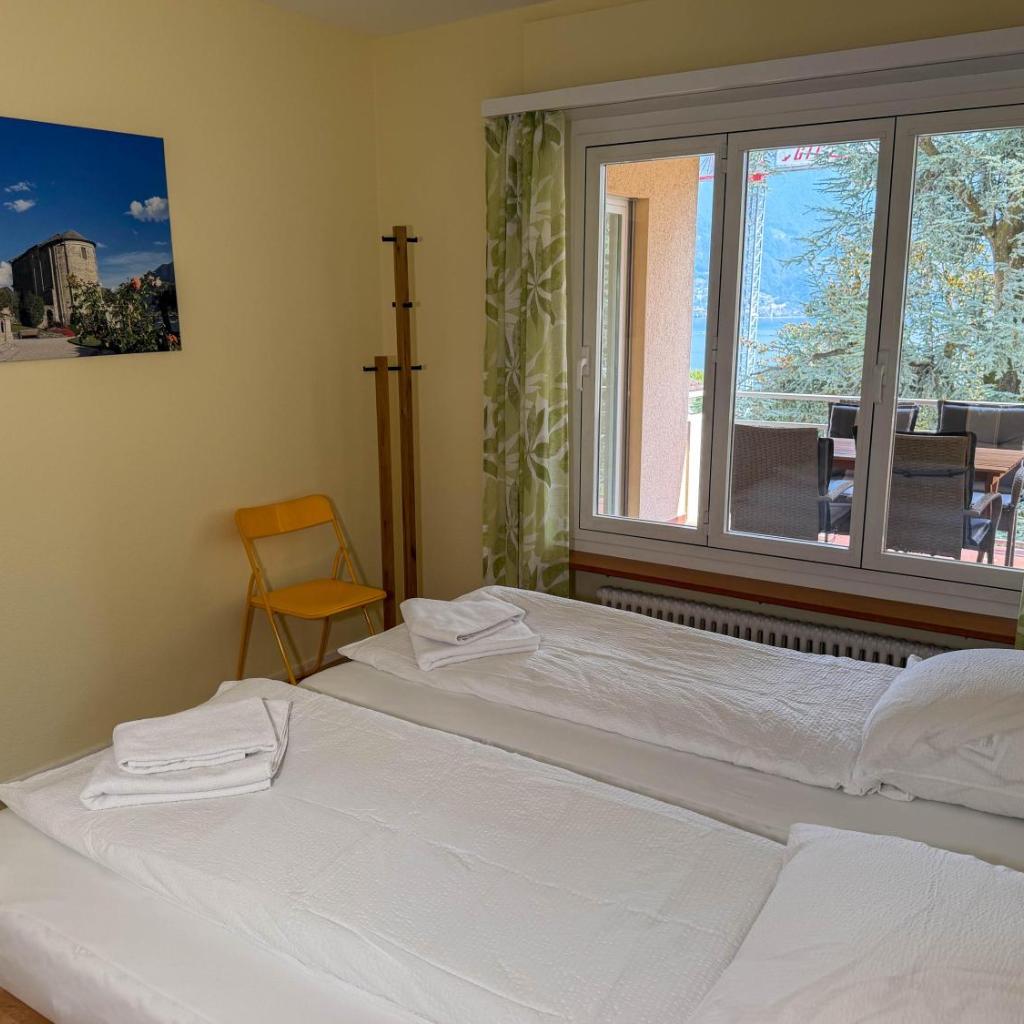 Image 17 - Moderne Ferienwohnung mit Seeblick, Pool & Balkon