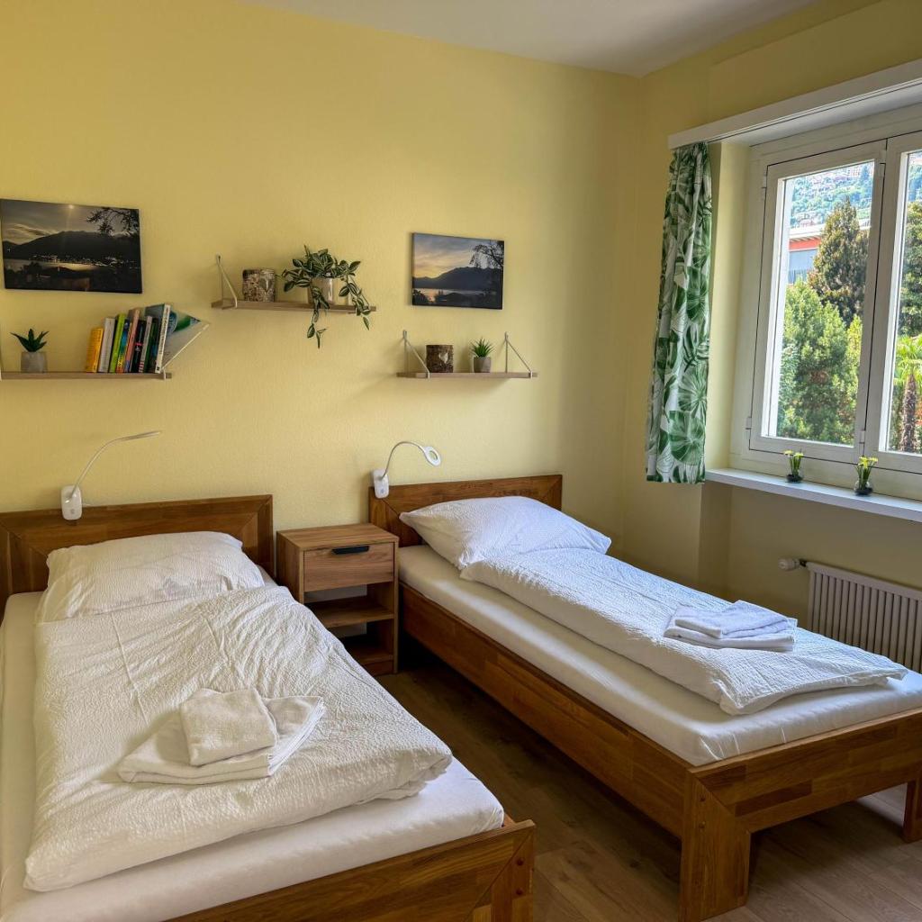 Image 19 - Moderne Ferienwohnung mit Seeblick, Pool & Balkon