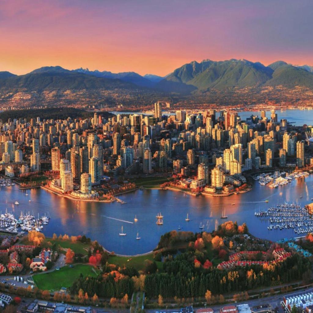 Photograph of Vancouver Marriott Pinnacle Downtown Hotel
