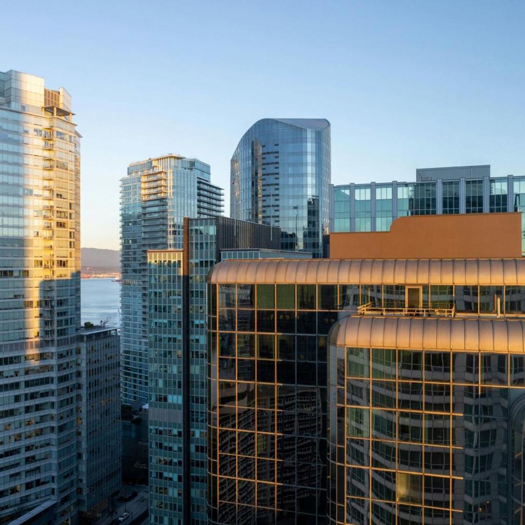 Photograph of Vancouver Marriott Pinnacle Downtown Hotel