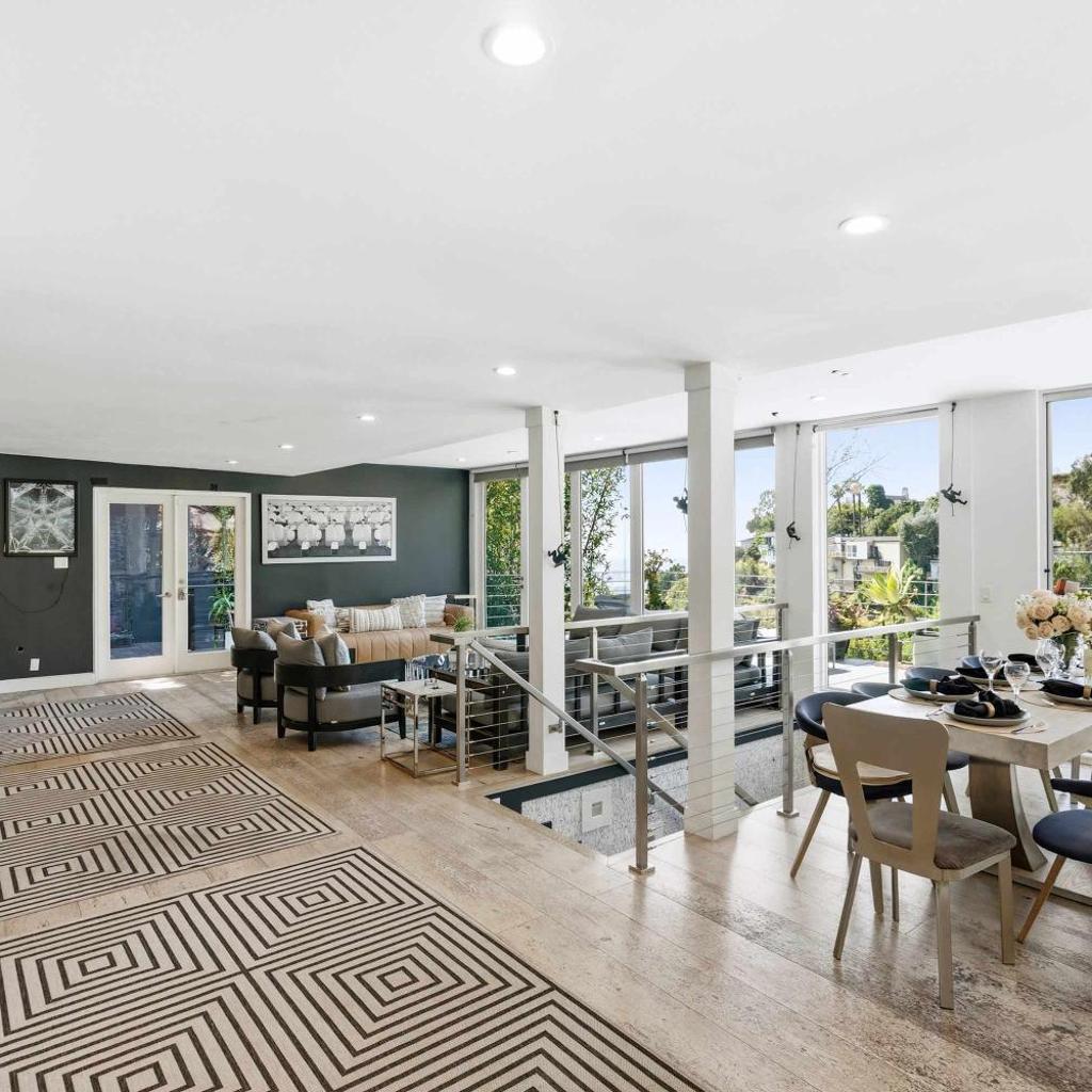 Photograph of Hollywood Hills 4BR City View Home by Colby and Conrad