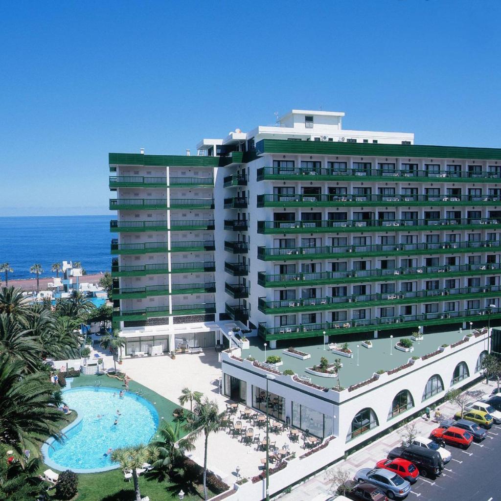 Hotel thumbnail 12