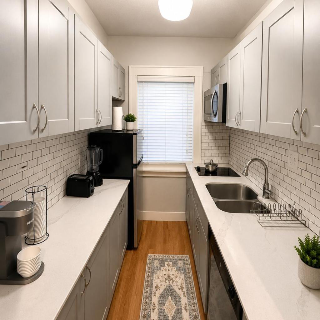 Photograph of Double Bed Studio - Downtown Houston