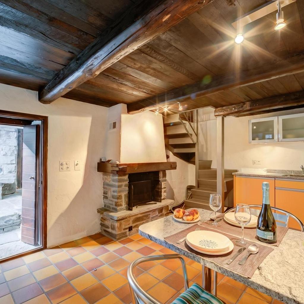 Image 8 - Rustico Caterina - Corippo- Happy Rentals