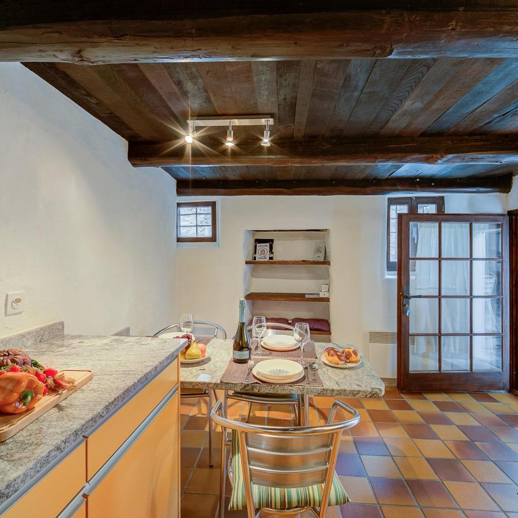 Image 9 - Rustico Caterina - Corippo- Happy Rentals