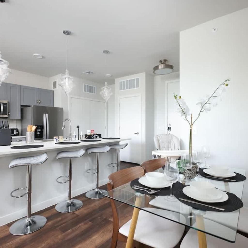 Photograph of 2BR Urban Escape-w Prkng, Near Rvrwalk & Conv Ctr