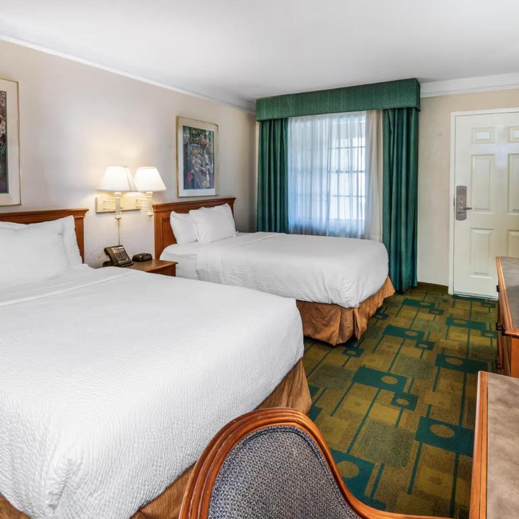 Photograph of La Quinta Inn By Wyndham IH-10 West San Antonio TX