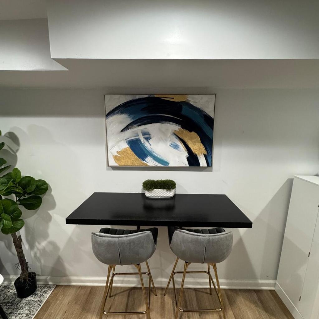 Photograph of Modern Deanwood Retreat - Fast Wi-Fi, Parking, Near Metro