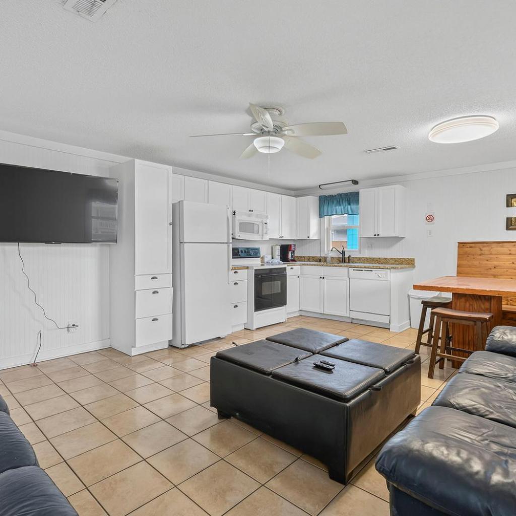 Photograph of Seaside Escape 2BR Steps to Cherry Grove Beach
