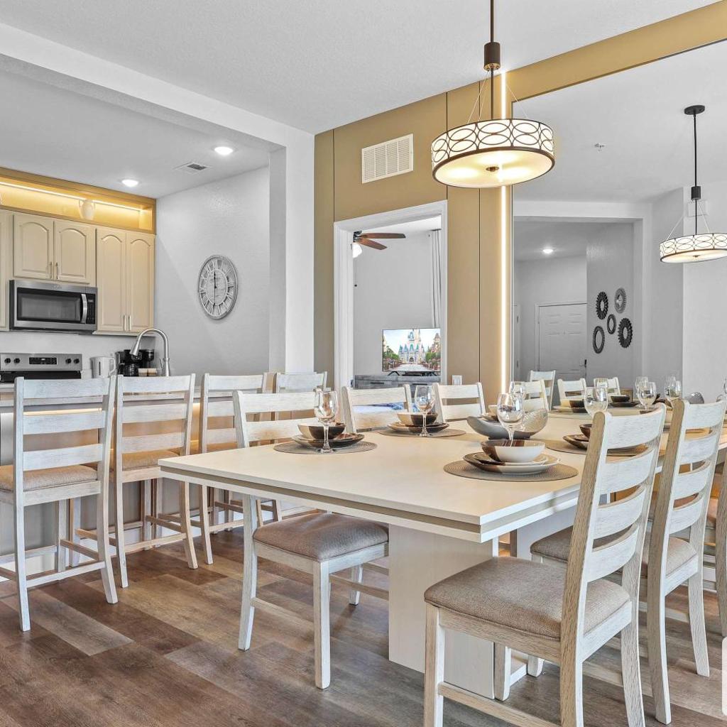 Photograph of The Epic Edinburgh Top Floor Vista Cay Orlando