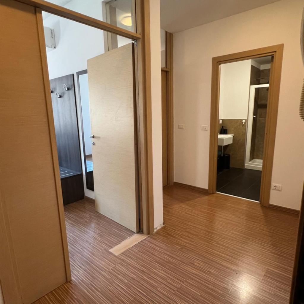 Photograph of 3 Venice rooms Hotel,Piazza Ferretto, M9 Museum, Duomo,Teatro Toniolo, Airport, Wi Fi, Central City, Family, Group Friends