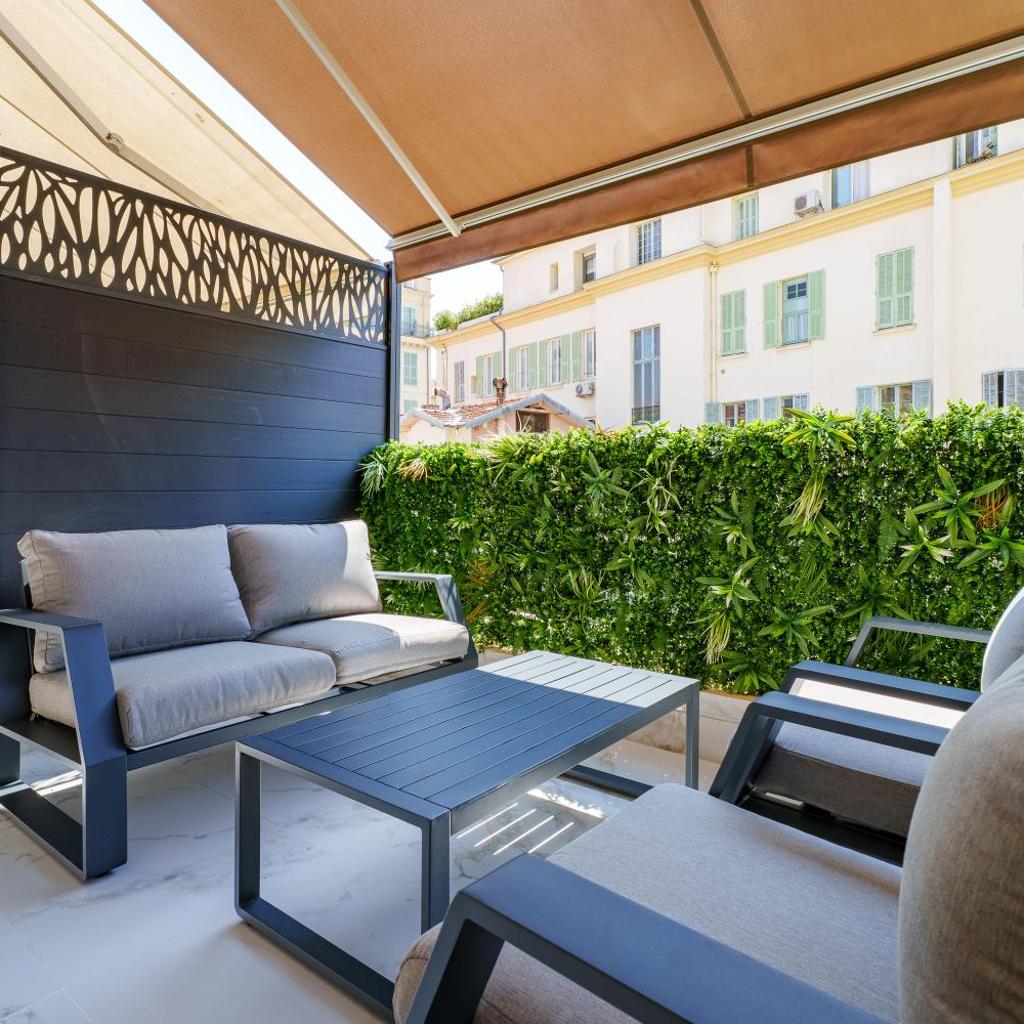 Photograph of Nice Renting - 1France - Design Terrace Beach & Masséna