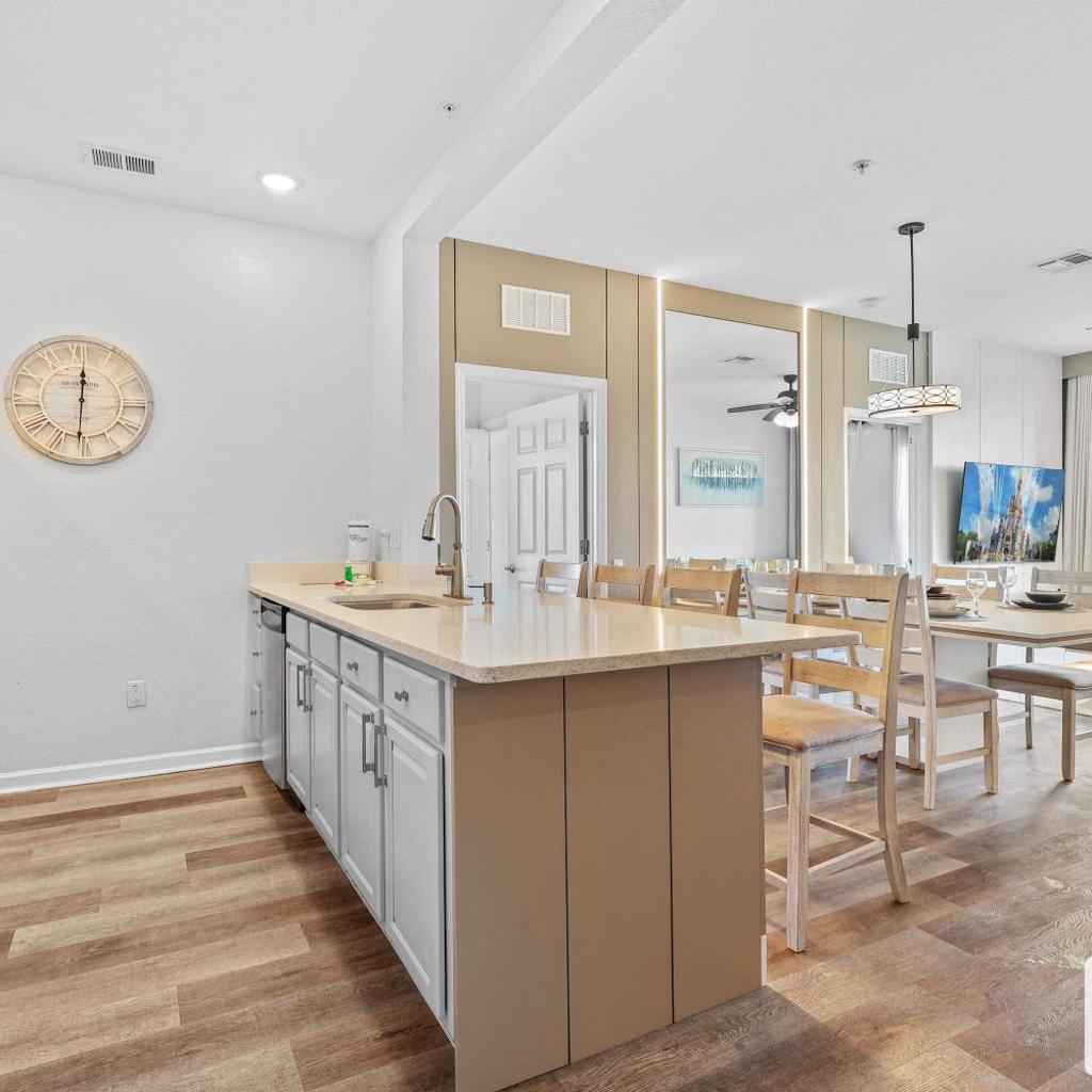 Photograph of The Epic Edinburgh Top Floor Vista Cay Orlando