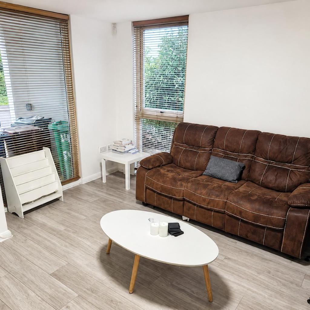Photograph of Manchester 4 Bedroom property sleeps 7 Near Etihad and co op live