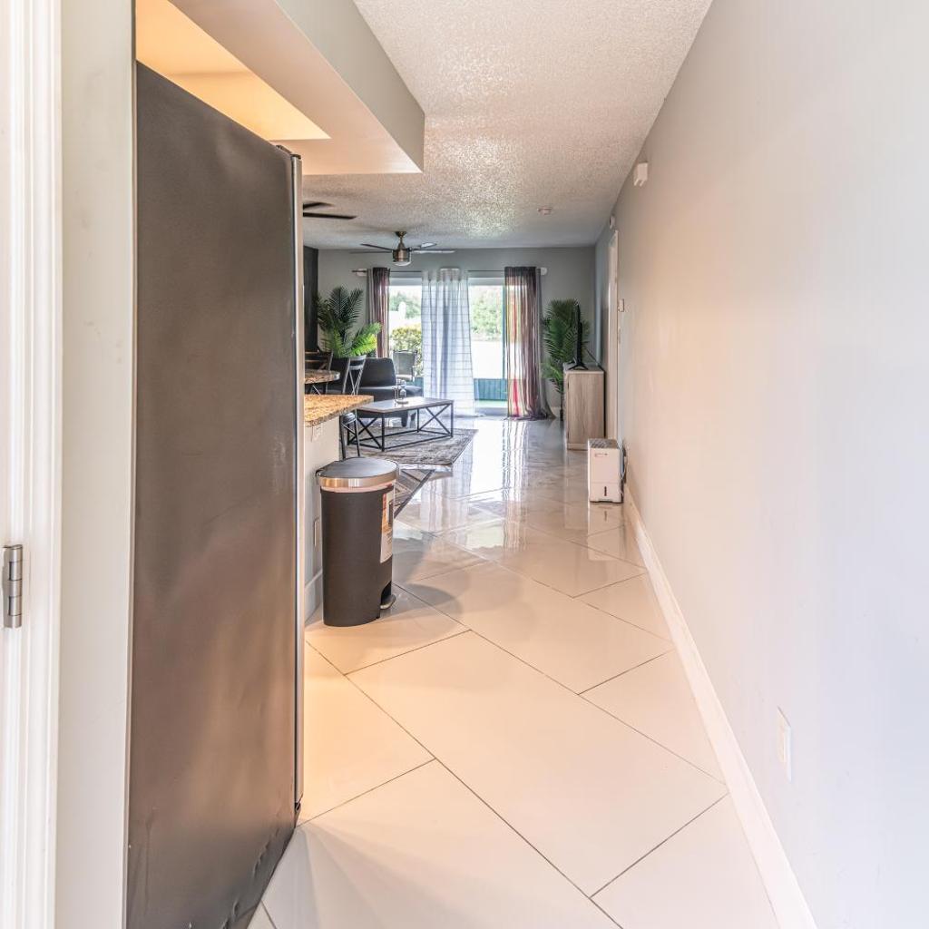 Photograph of Lakeside Oasis Fort Myers
