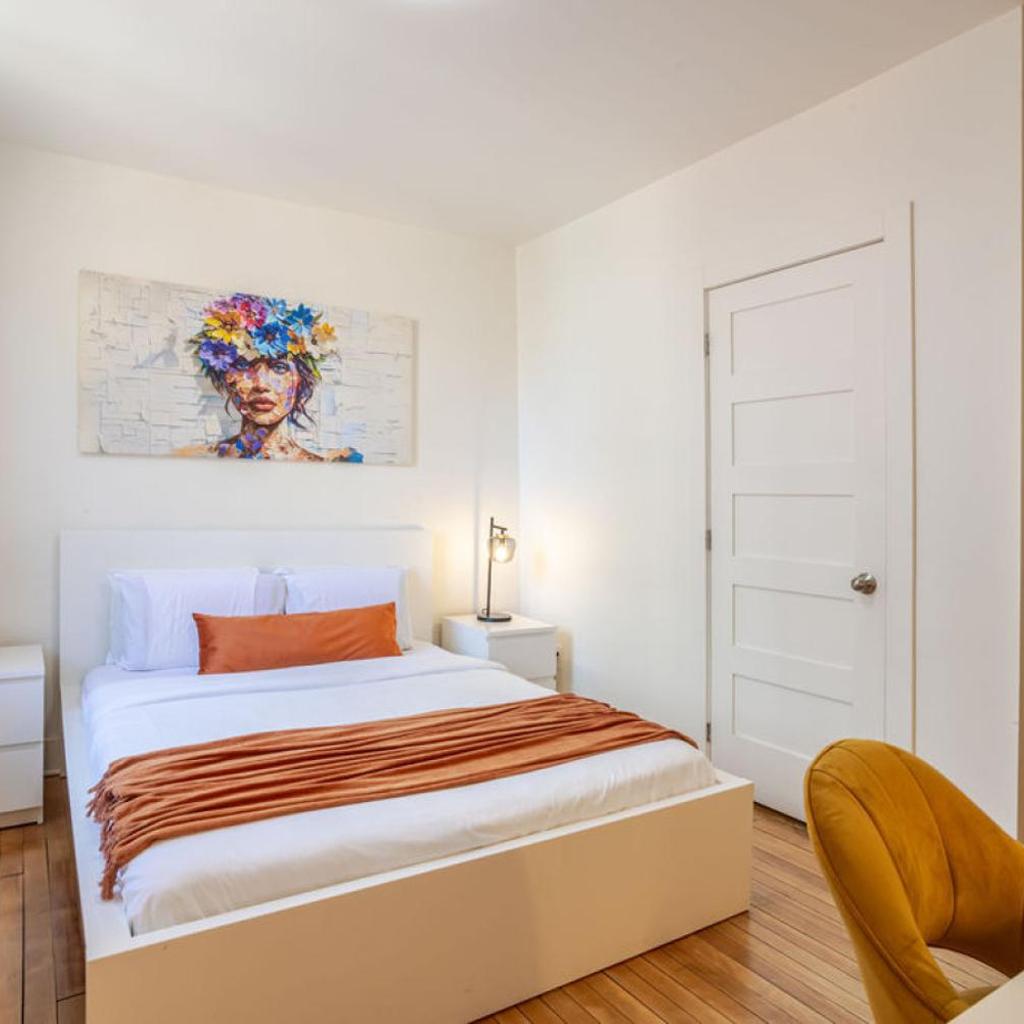 Photograph of Downtown Hideaway Peaceful and Trendy