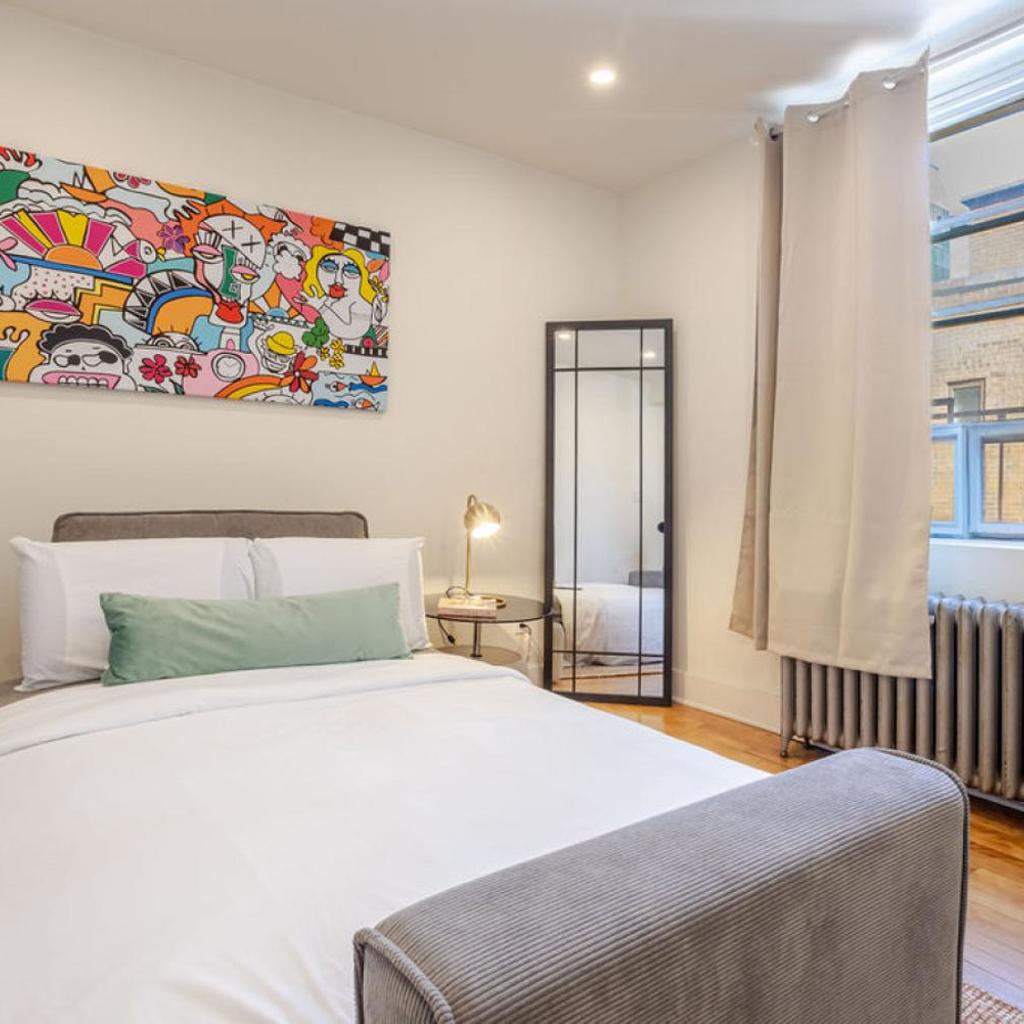 Photograph of Downtown Hideaway Peaceful and Trendy