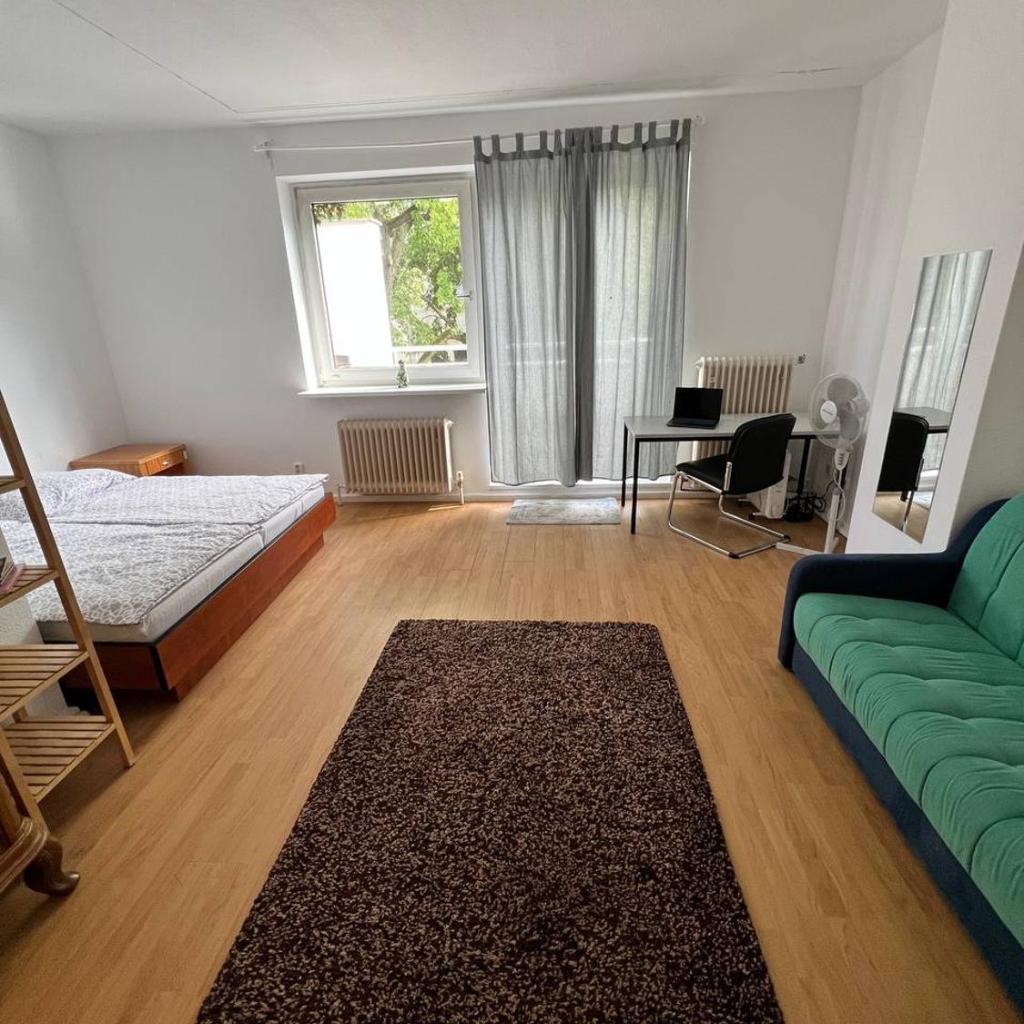Photograph of simple apartment3