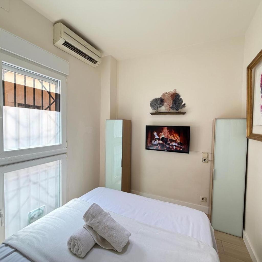 Photograph of XL Cabanyal Beach Flat