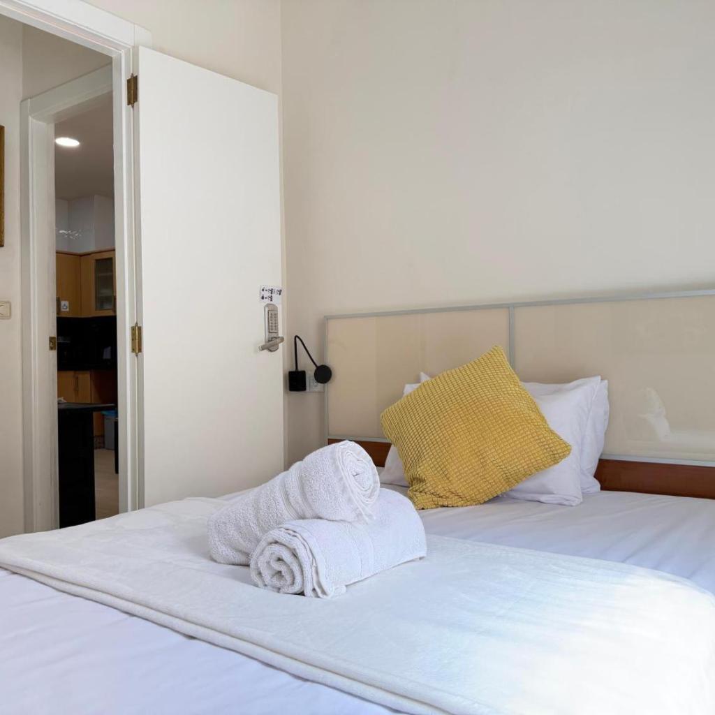 Photograph of XL Cabanyal Beach Flat