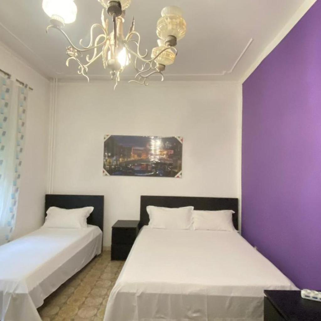 Photograph of Venicenight Apartment 25