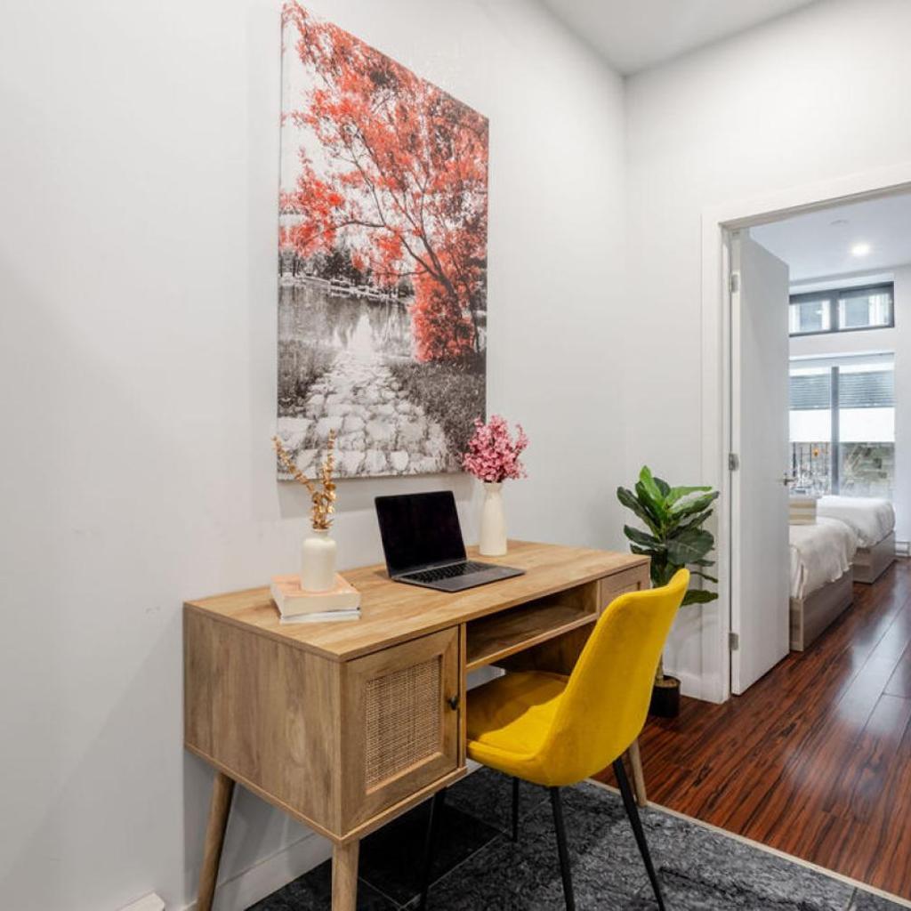 Photograph of Vibrant MTL Living – 1BDR in a Top Location
