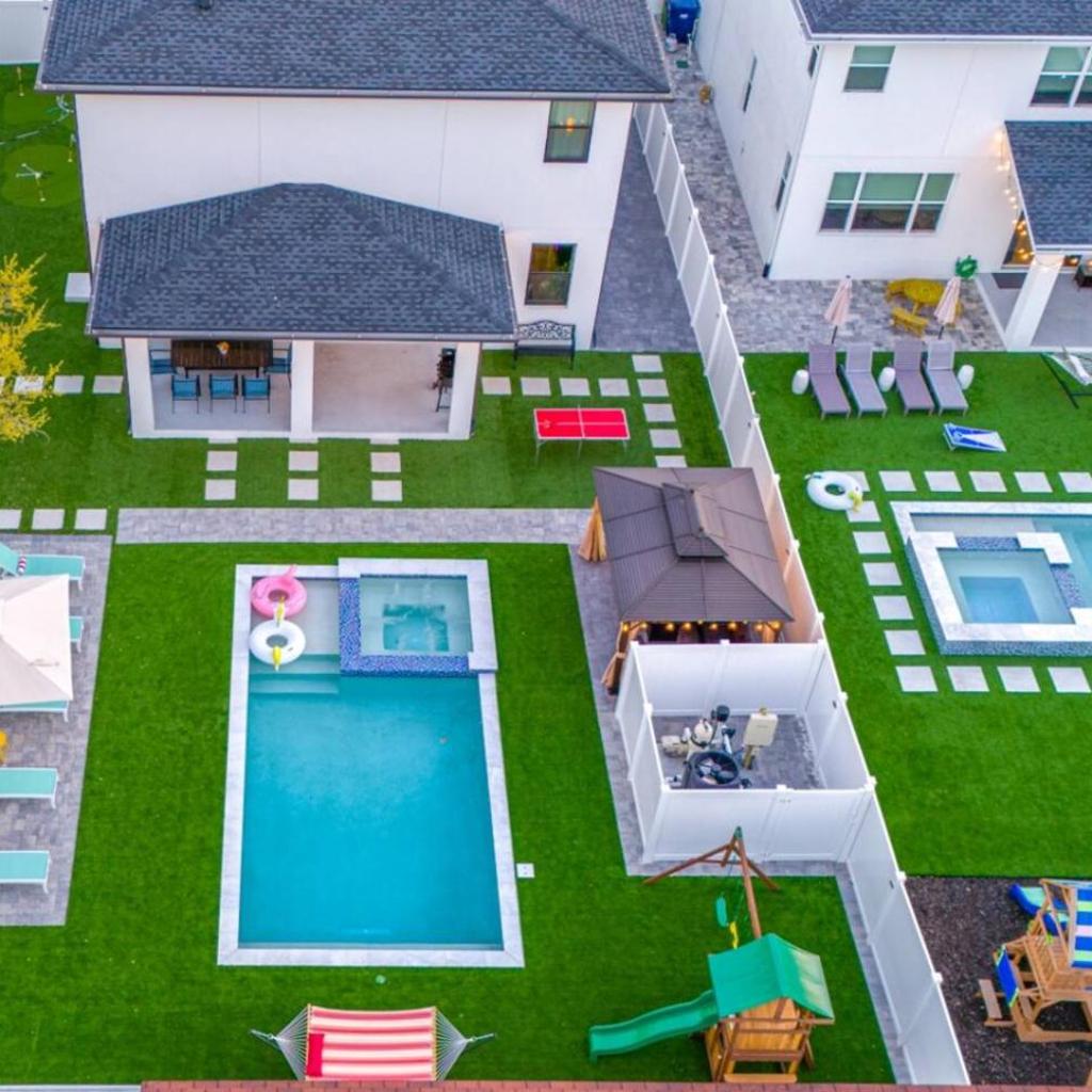 Photograph of Luxe Tampa Villa with Pool Spa Game Room and More Sleeps 19 Plus