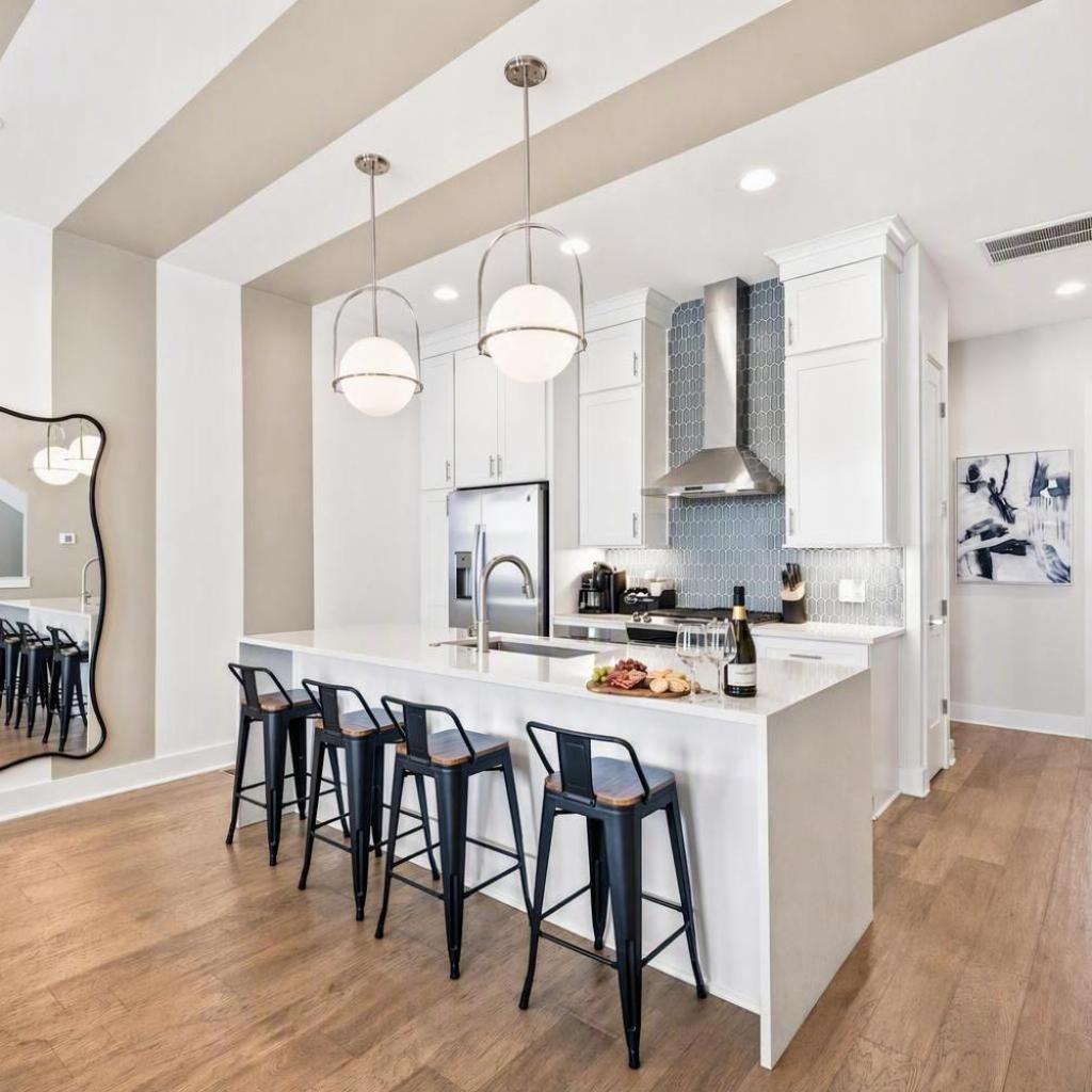 Photograph of Rooftop deck townhome sleeps 12 near Geodis Park