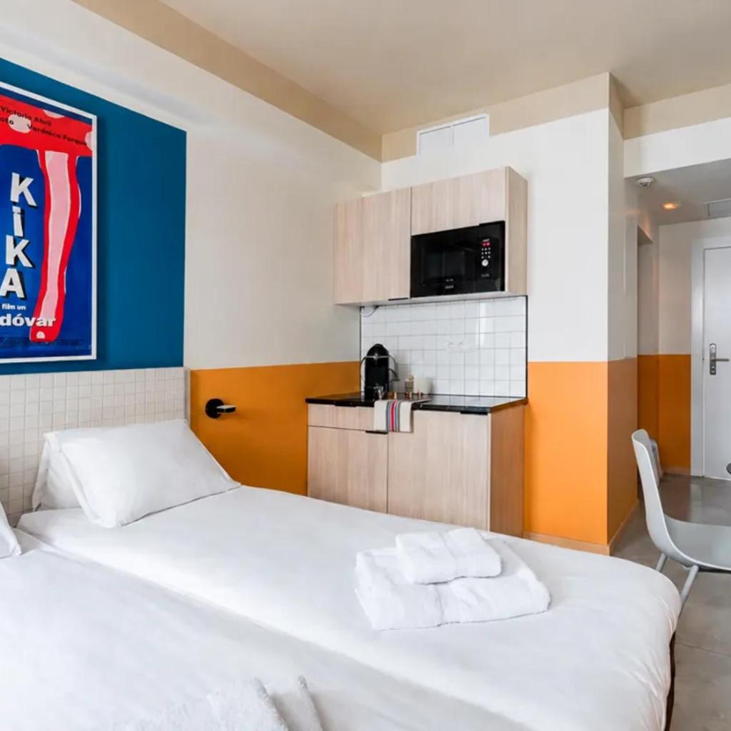 Photograph of Password to Madrid Chueca