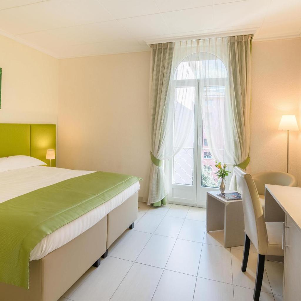 Image 13 - Best Western Hotel Bellevue au Lac