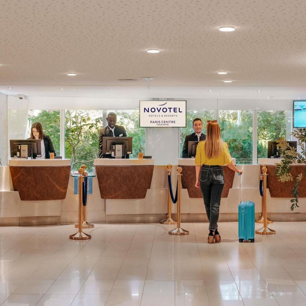 Photograph of Novotel Paris Centre Tour Eiffel