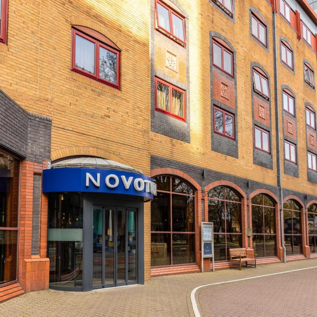 Photograph of Novotel Bristol Centre