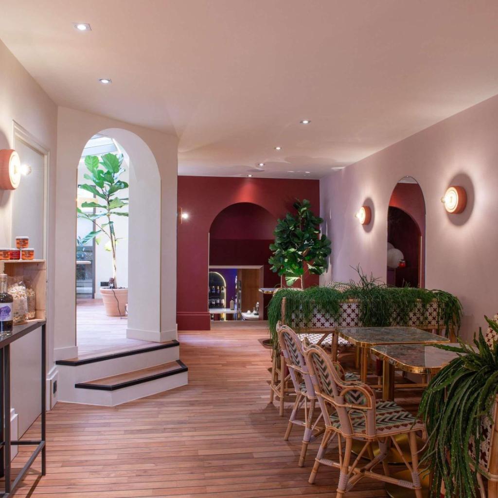Photograph of Mercure Paris Pigalle Sacre Coeur