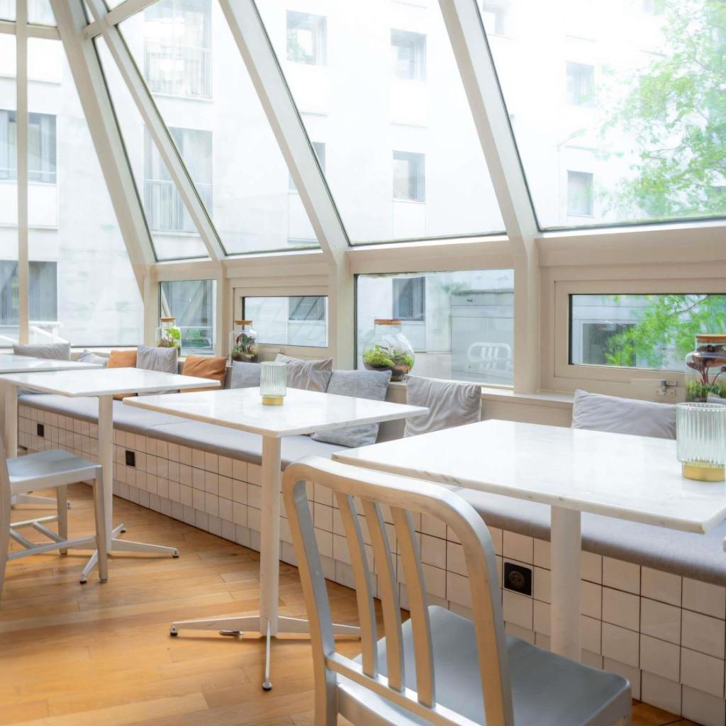 Photograph of Mercure Paris Montparnasse Pasteur