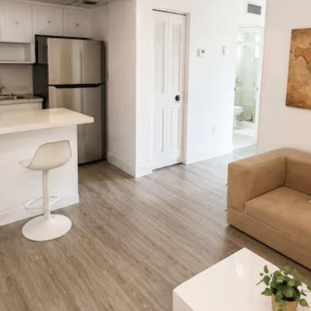 Photograph of EcoStays Apartment Near Miami Airport - 303