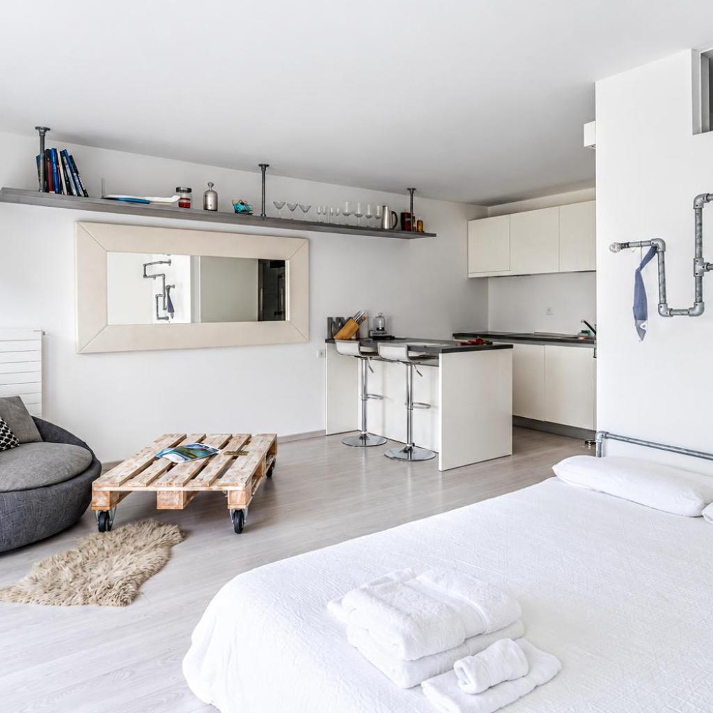 Image 0 - Cozy, modern & sunny Studio in Locarno