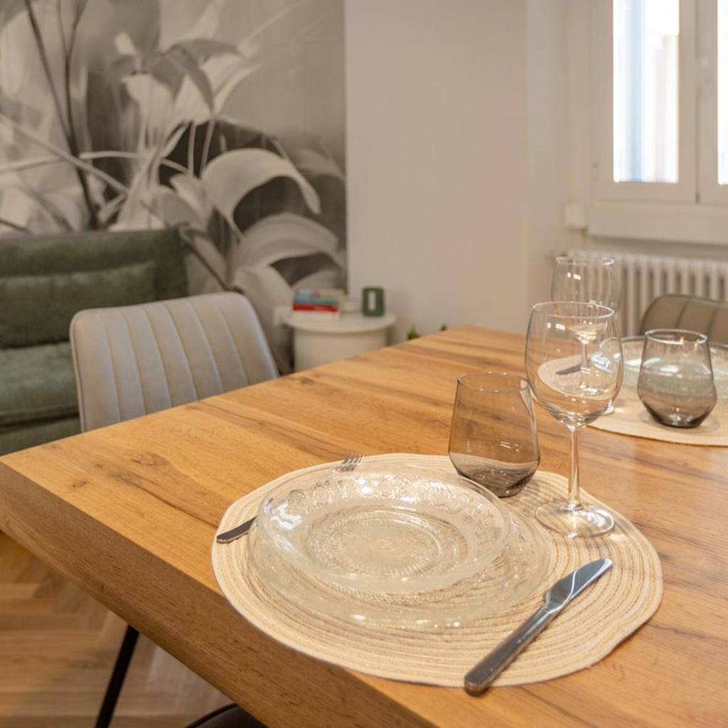Photograph of Isola Residence - Self Check-in & Fast Wi-Fi
