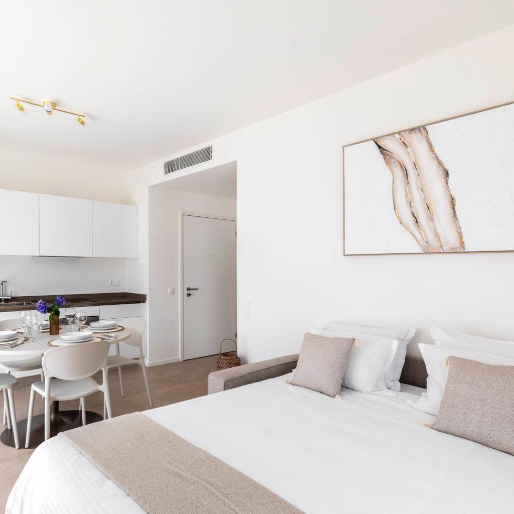 Image 29 - Regalia Suites - Free Parking