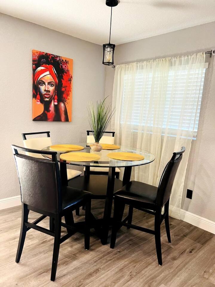 Photograph of 3brdrm home near Downtown Orlando and Winterpark