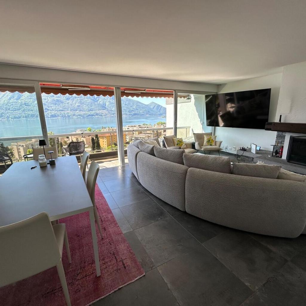 Image 37 - Lake View House with Large Terrace in Minusio