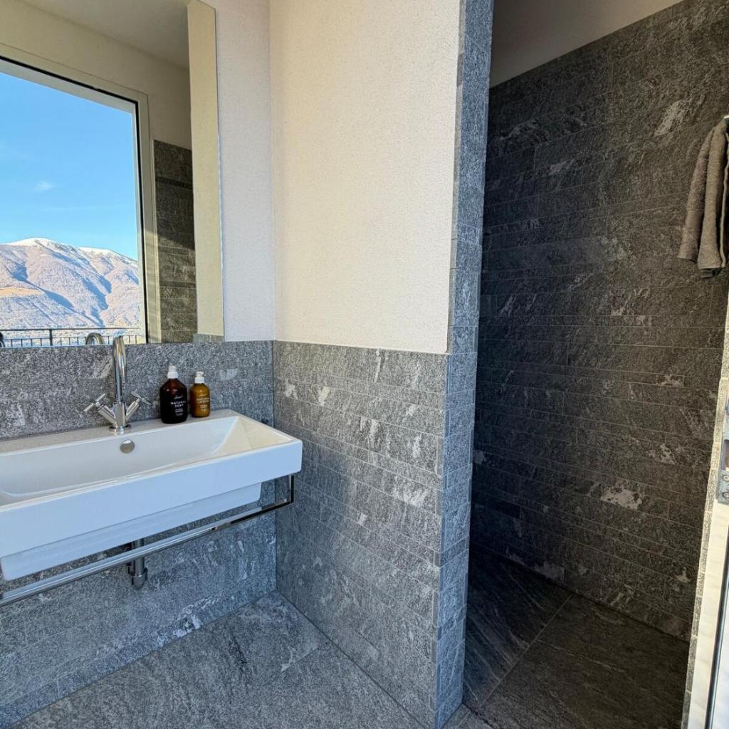 Image 23 - Villa with sauna and infinity pool