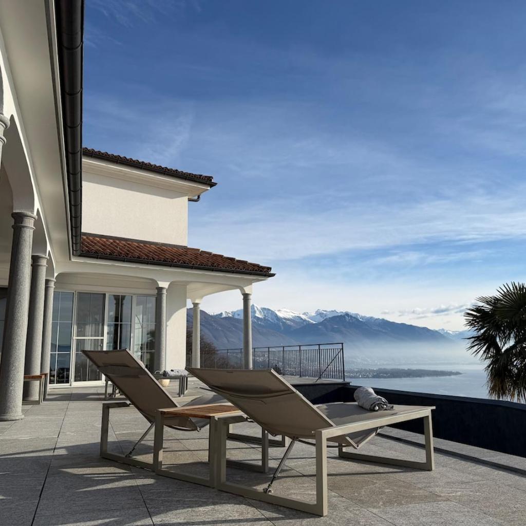 Image 55 - Villa with sauna and infinity pool