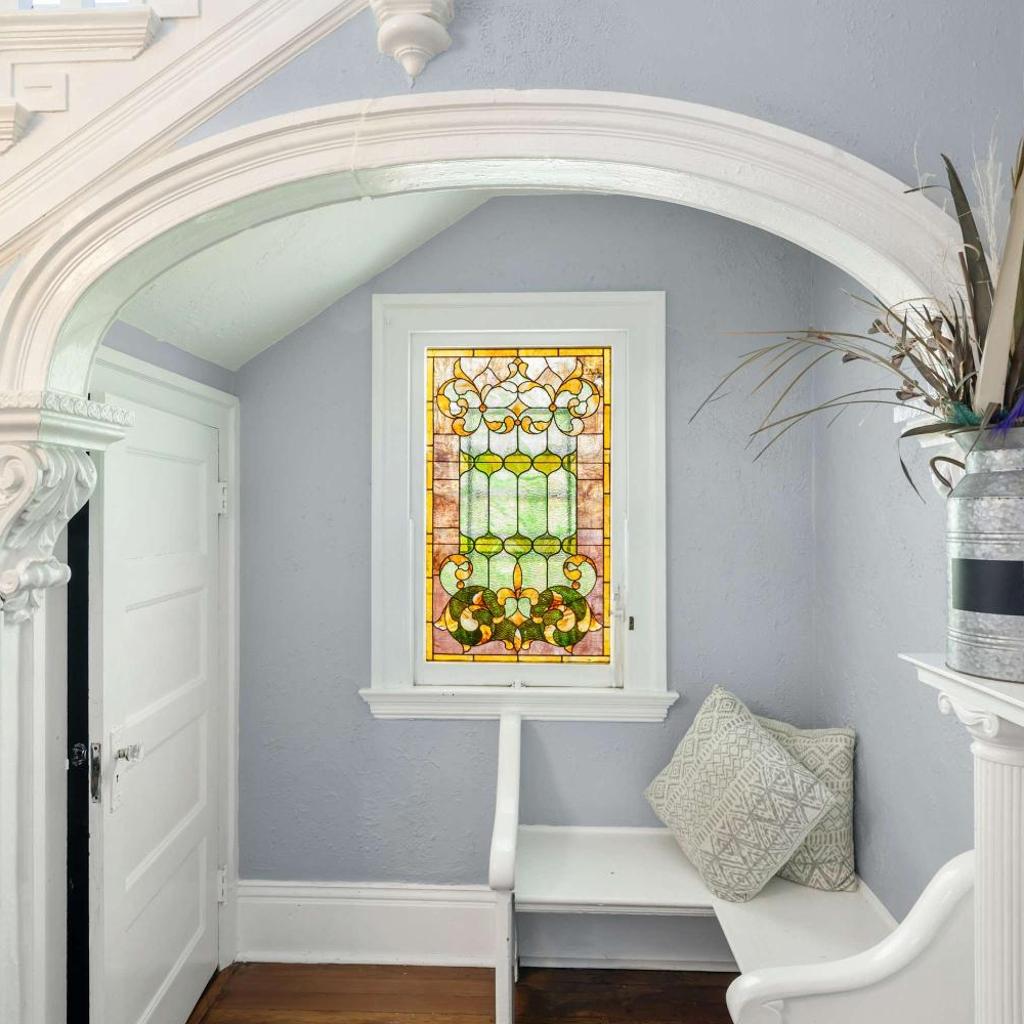 Photograph of Claiborne Historic Mansion - 5 bed-3bath