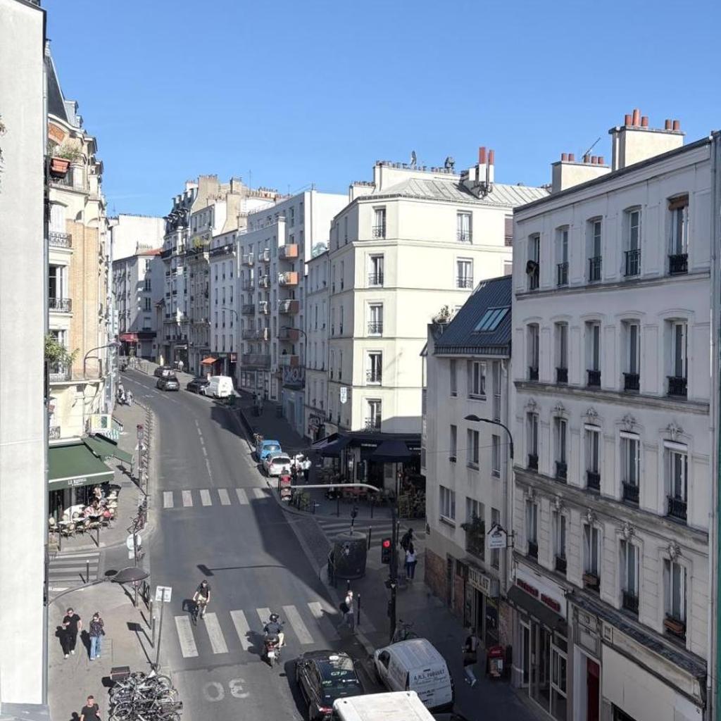 Photograph of Le petit Paris 20