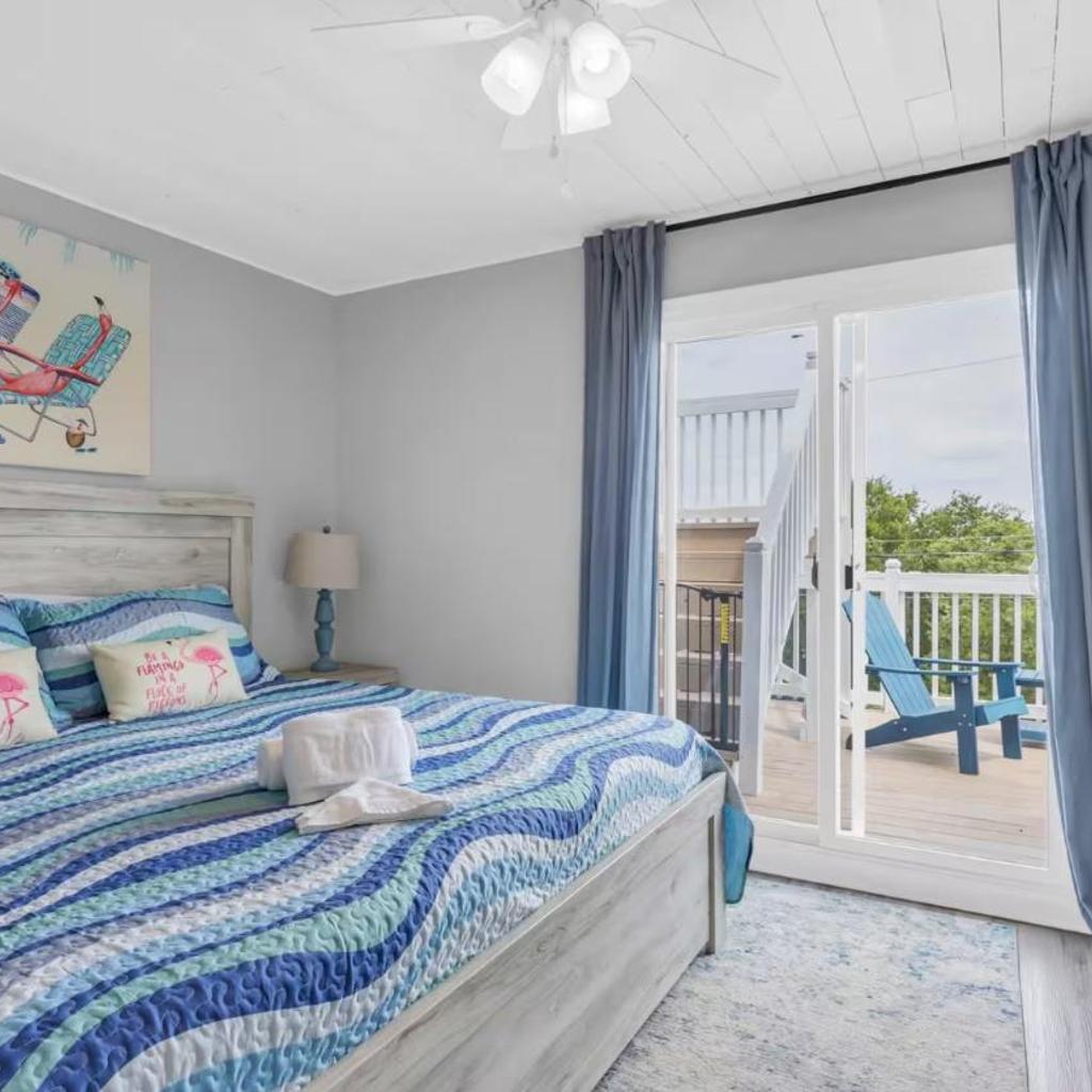 Photograph of 6BR Waterfront Home Private Pool & Dock